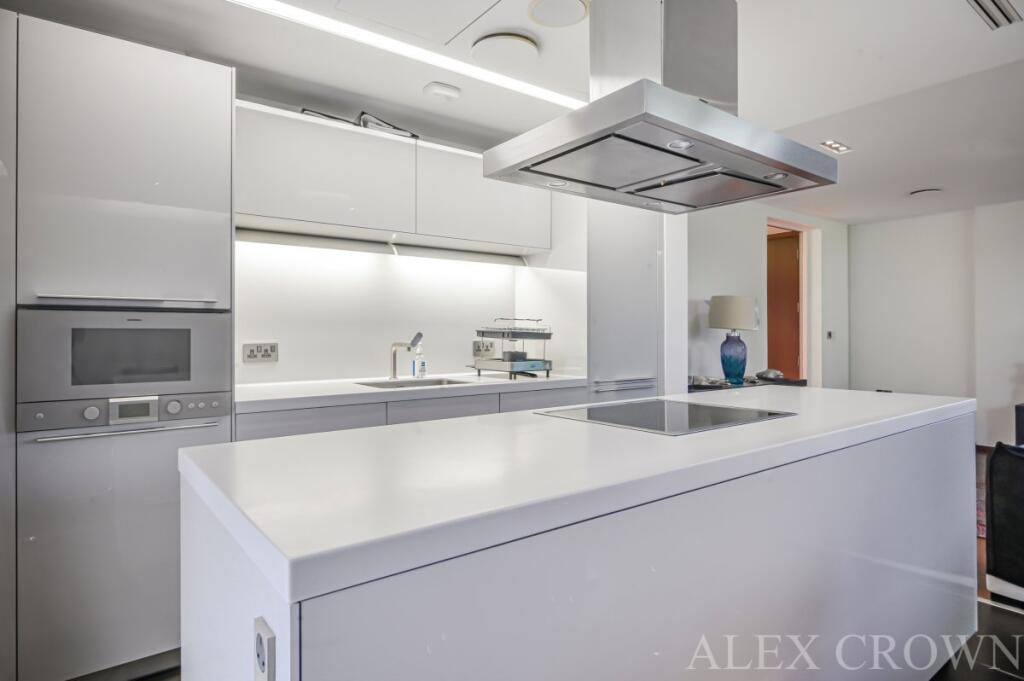 Apartment in London - View 5