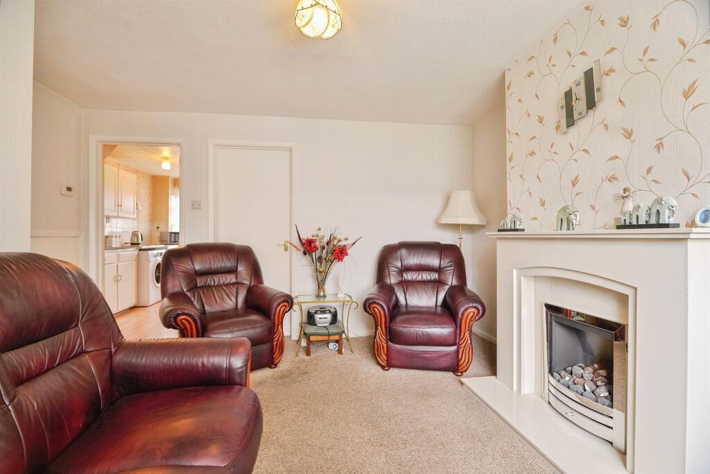 House in Stockton-on-Tees - More
