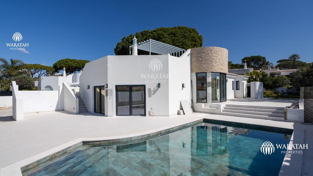 Main image of property: Dunas Douradas, Algarve