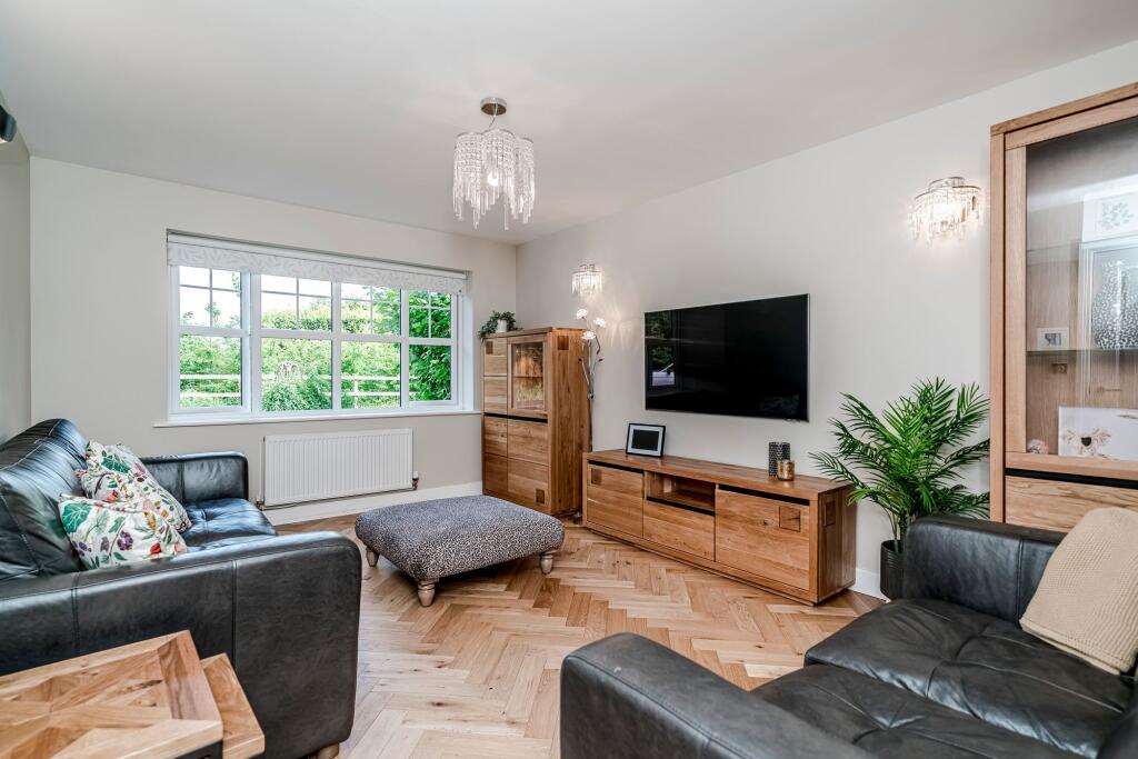 House in Chorley, Pear Tree Grange, Euxton - View 2