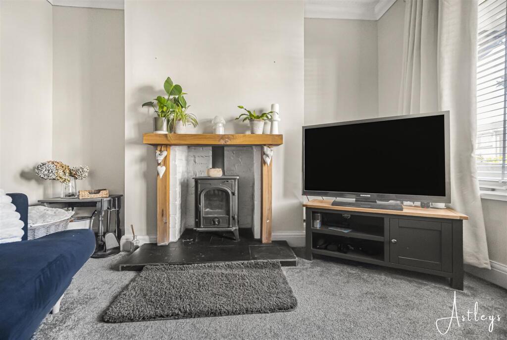 House in Swansea - View 5