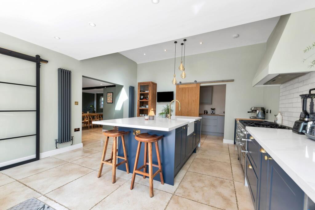 House in Stevenage - View 4