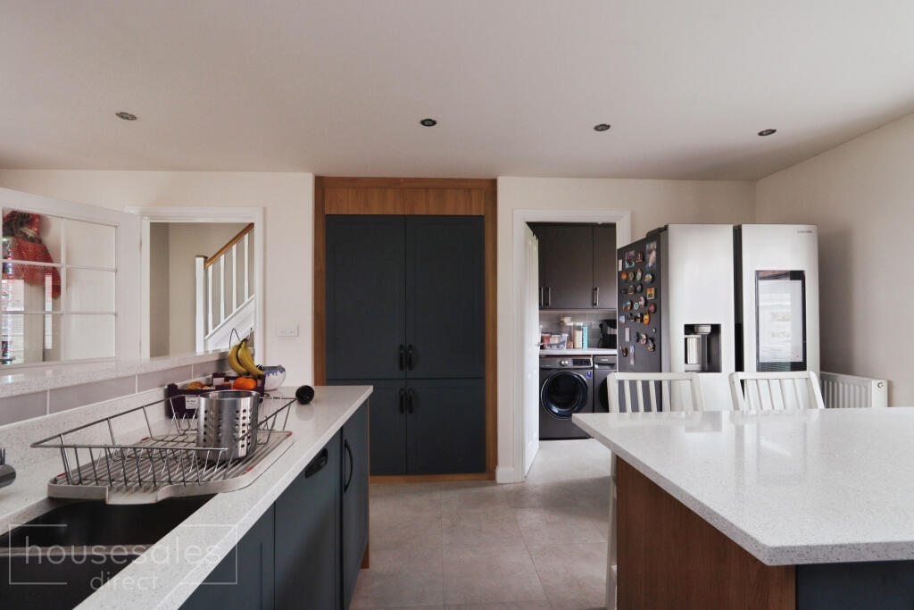 House in Oadby and Wigston, Leicestershire - View 2