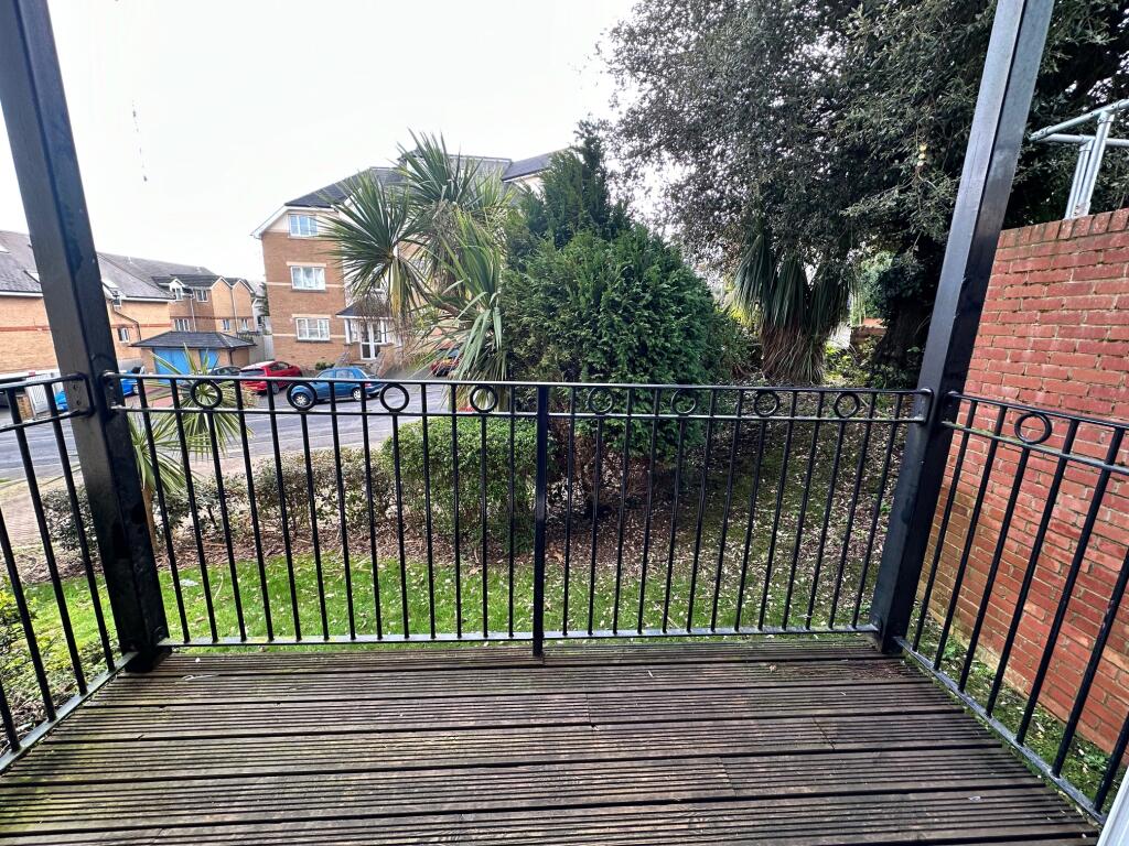 Apartment in Bournemouth - View 5