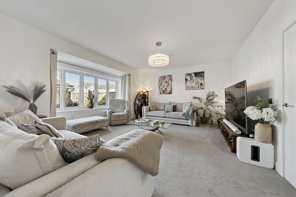 House in Glasgow, East Renfrewshire - View 4