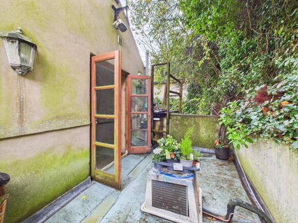 Store Room / Access to outside