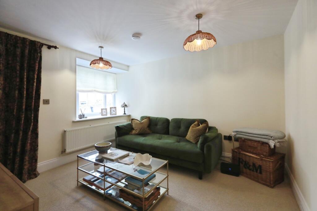 House in West Oxfordshire, Chipping Norton - View 2