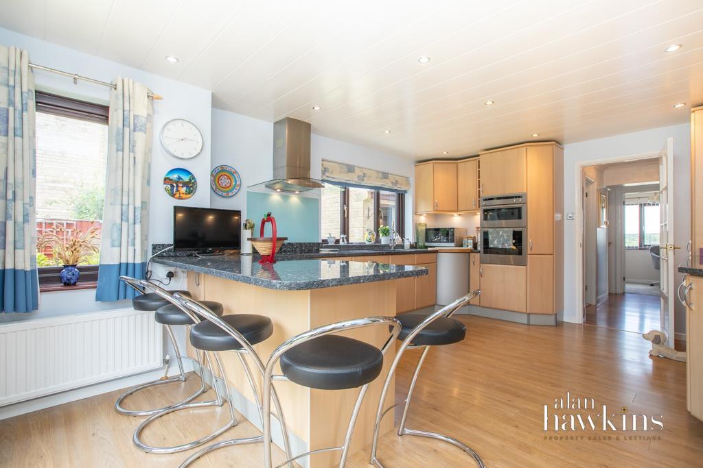 The Common, Brinkworth SN15 5 photo 4