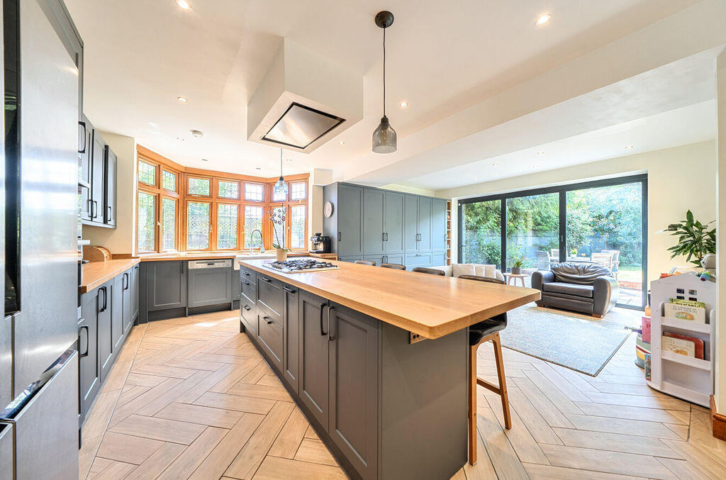 House in London - View 4
