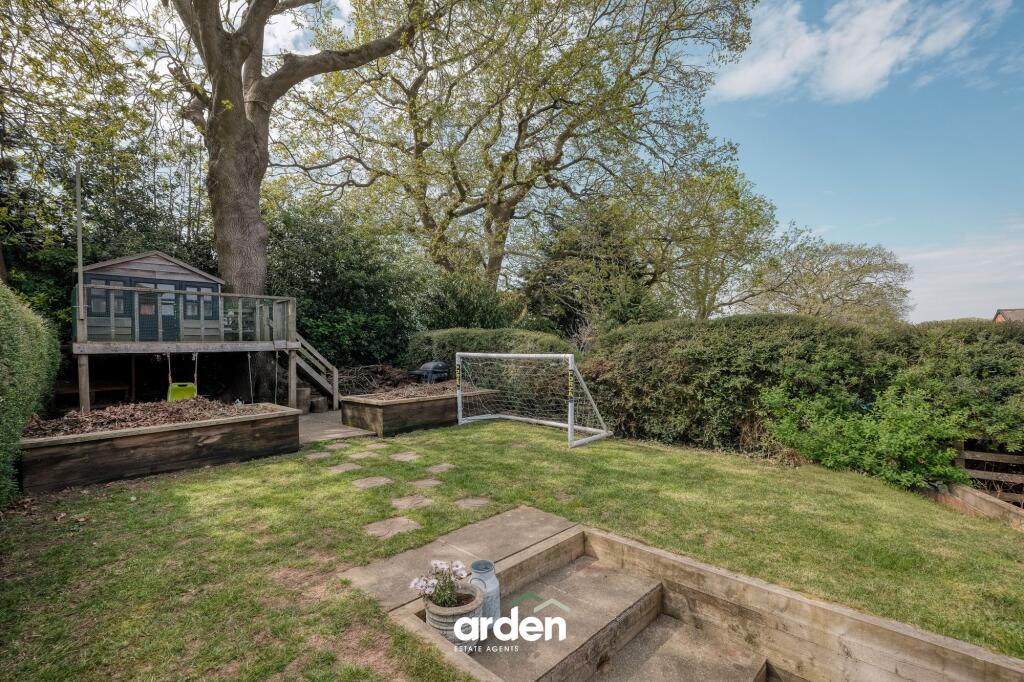 House in Redditch, Headless Cross - View 4