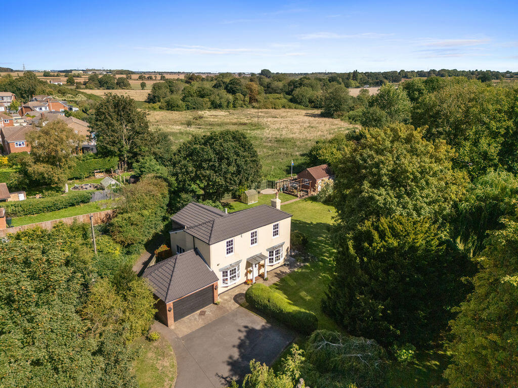 House in Doncaster, Laceby