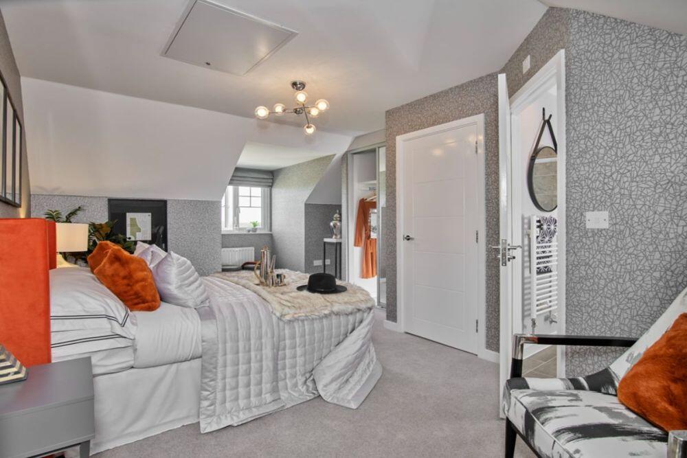 House in Horsham, Colgate - View 5