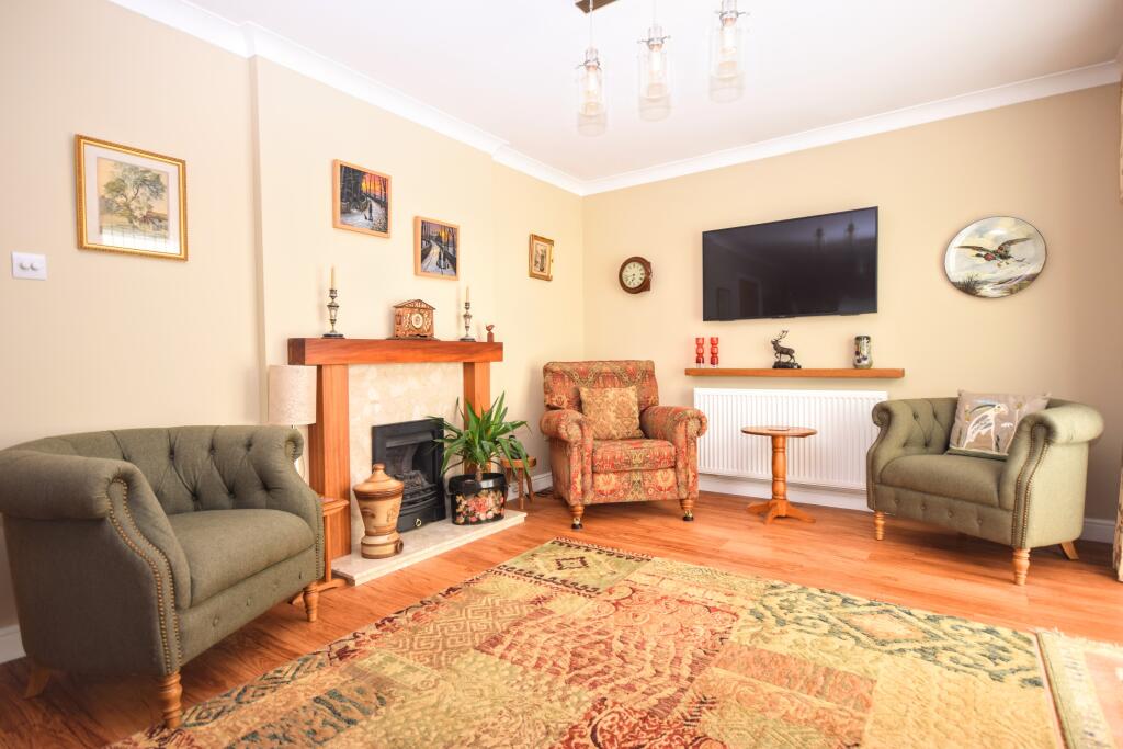 Manor Park, Legbourne, LN11 photo 4