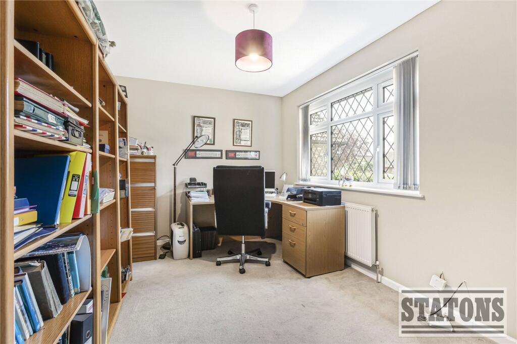 Additional image 12 of Moffats Close, Brookmans Park, Hertfordshire, AL9