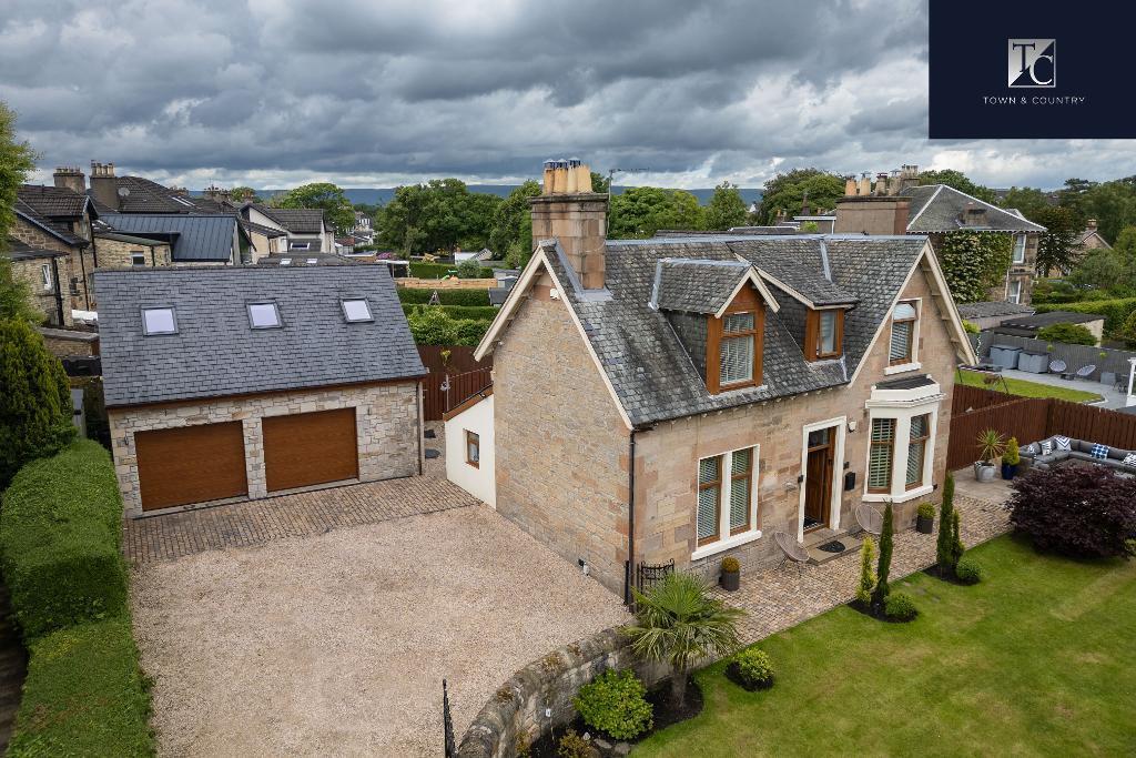 Main image of property: Cumbernauld Road, Stepps, Glasgow, G33 6EX