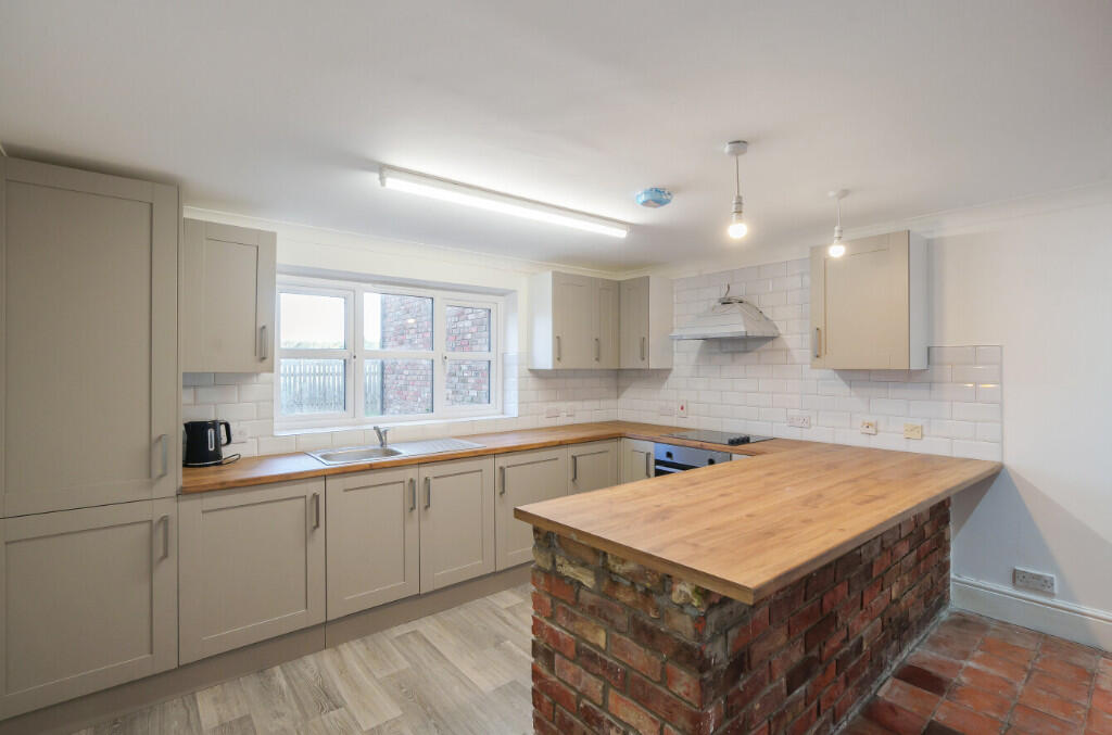Tattershall Road, Woodhall Spa, Lincolnshire, LN10 photo 4