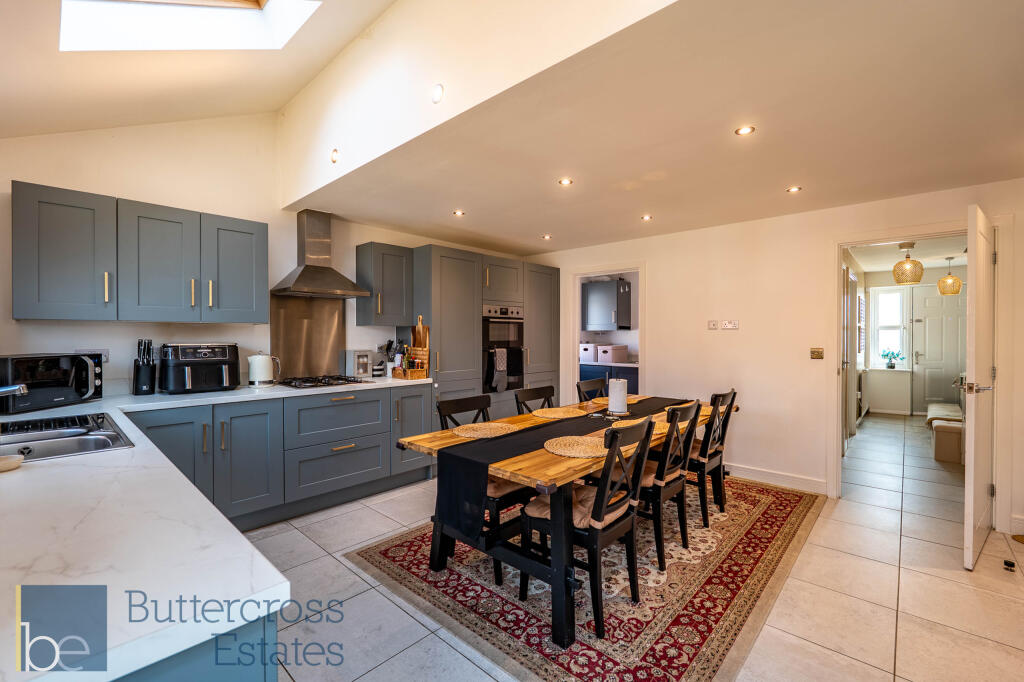 House in Newark, Middlebeck - View 4