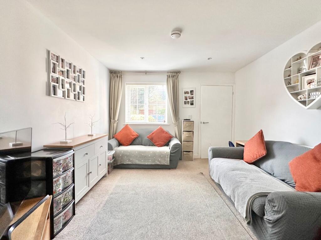 House in Tonbridge - View 5