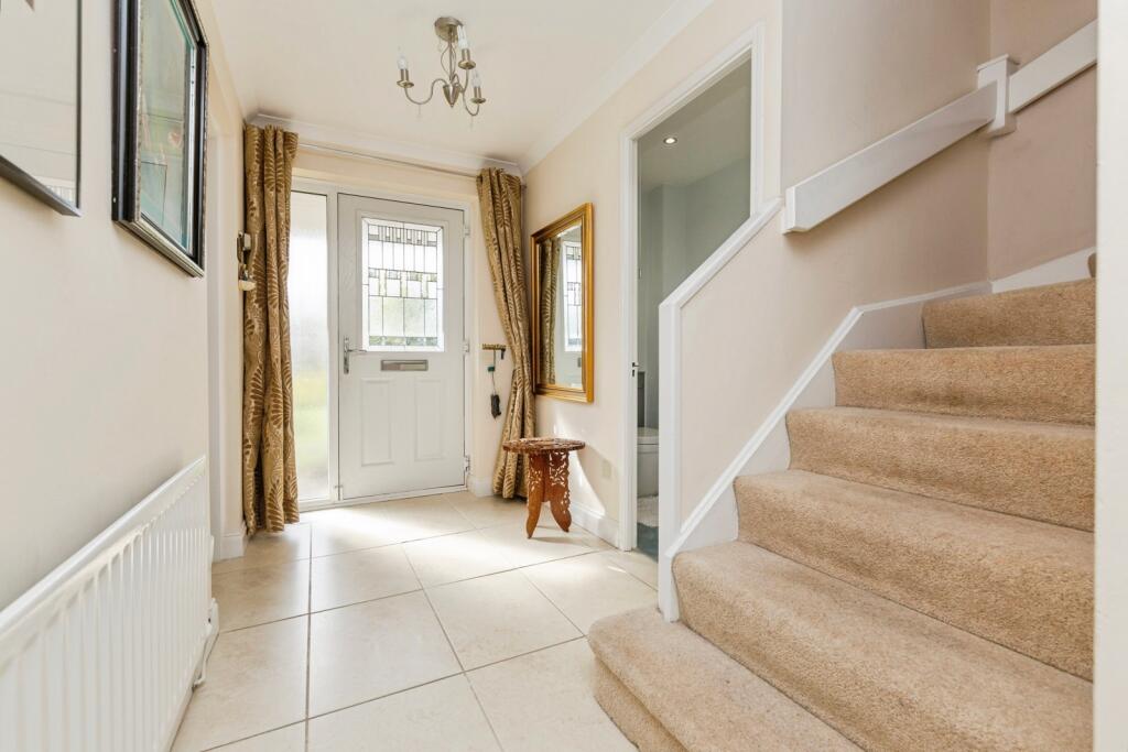 Glenburn Close, Washington, Tyne and Wear, NE38 photo 3