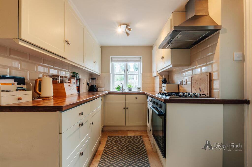 House in Stamford, Collyweston - View 6