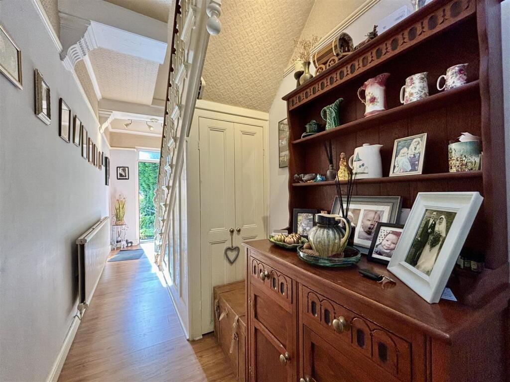 Additional image 3 of Hollybank, Catherine Slack, Queensbury