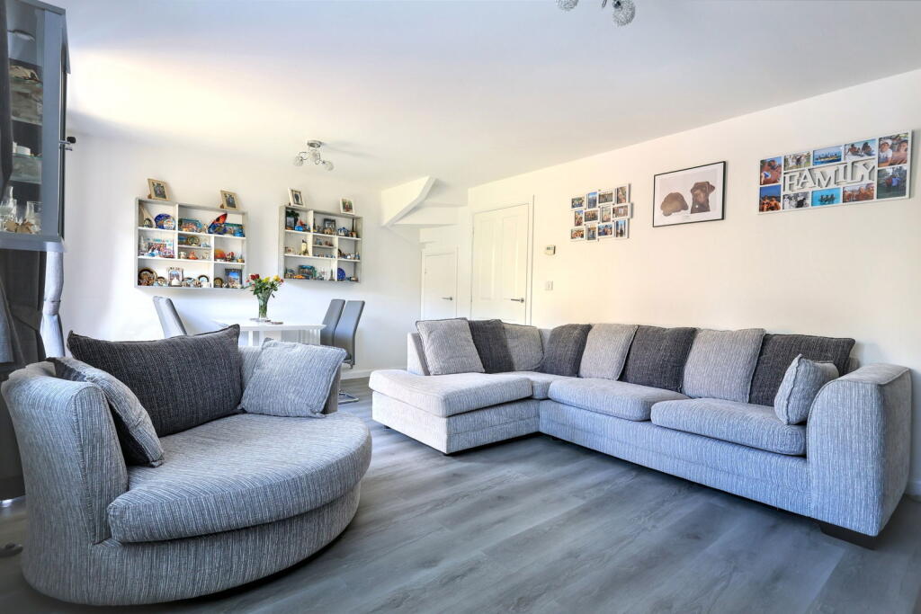Mott Close, Witney, OX29 7AH photo 4
