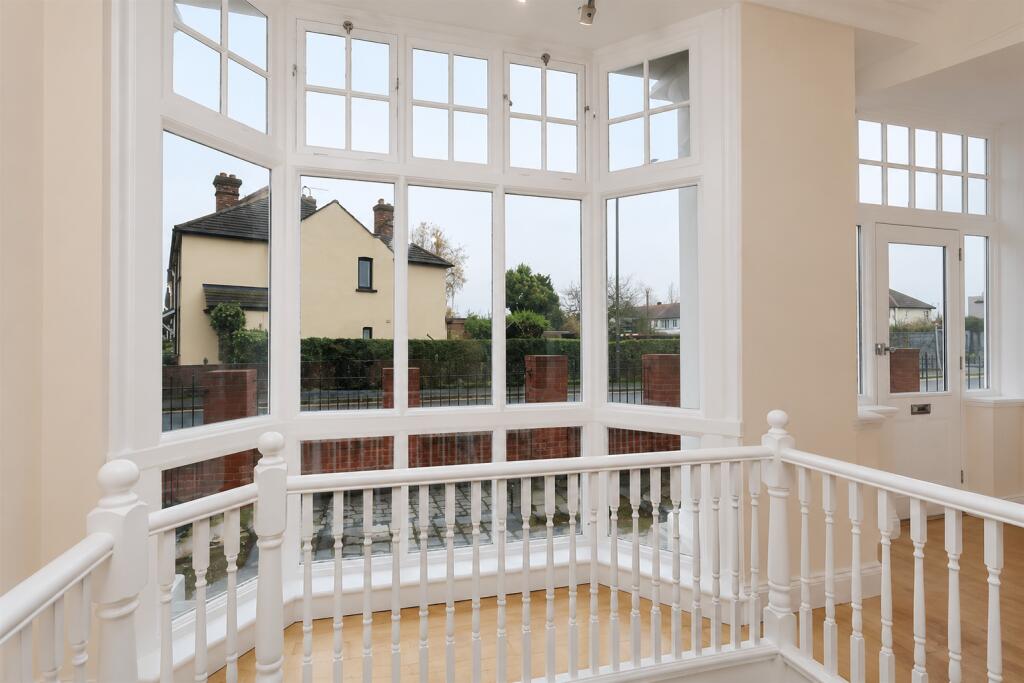 Main image of property: Moat Lane, Erith, Kent, DA8 2NG