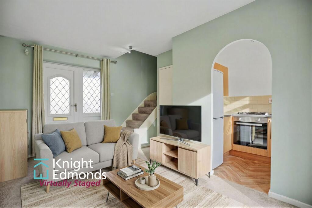 Main image of property: Woodbury Road, Chatham, ME5
