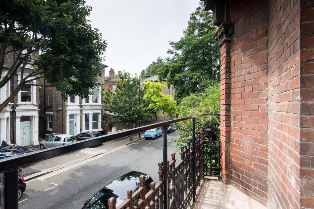1 bedroom ground floor flat for rent