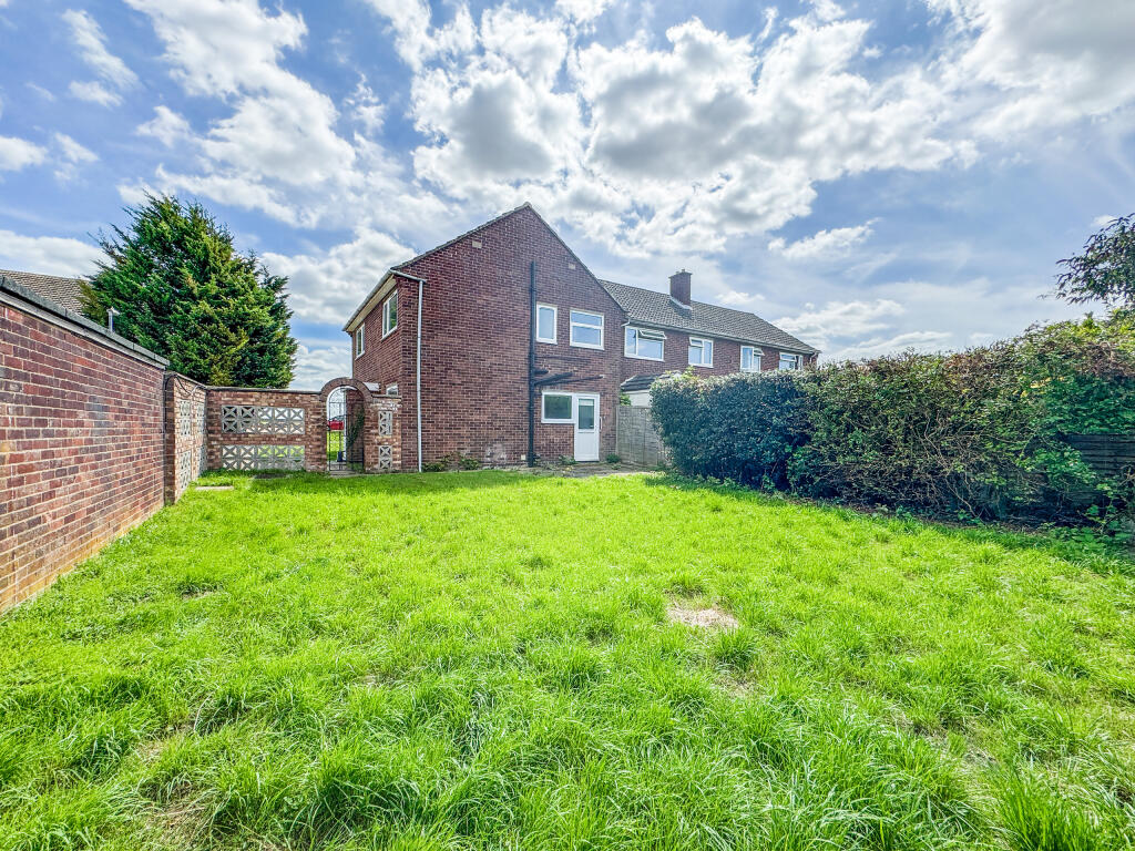 Grantchester Rise, Burwell photo 4