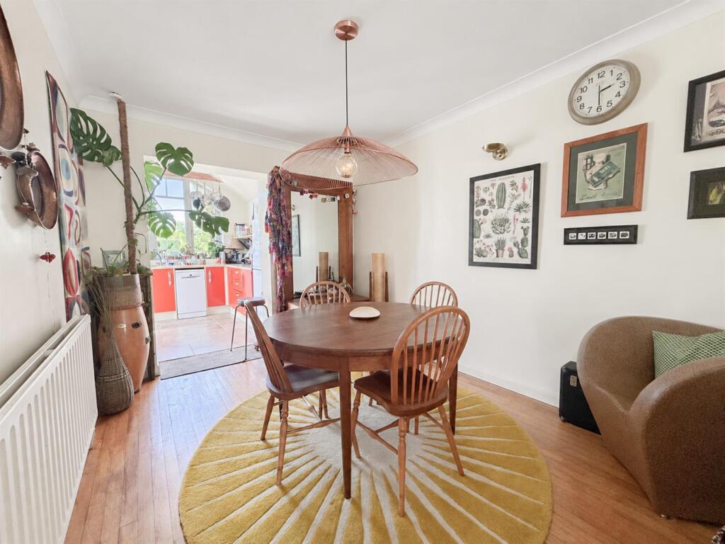 House in Tonbridge - View 4