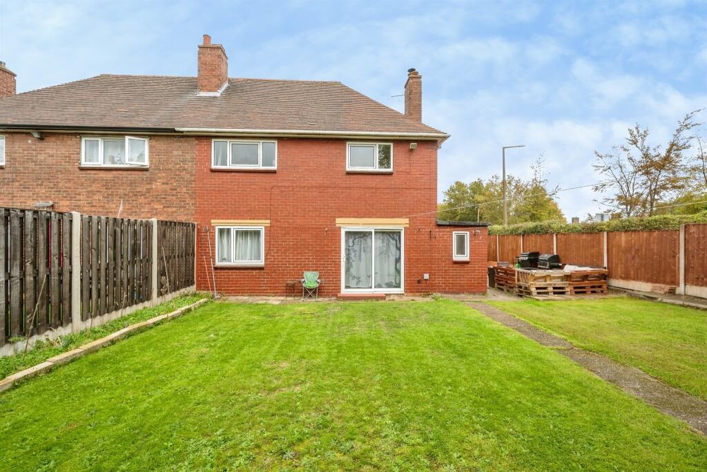 House in Barnsley, South Yorkshire - View 4