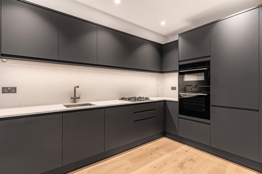 Apartment in London, St Luke's, Finsbury - More