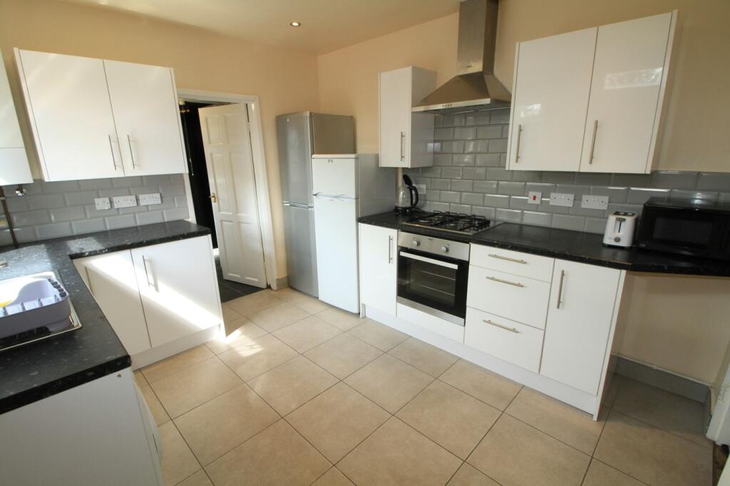 Main image of property: Beeston Road, Nottingham, NG7