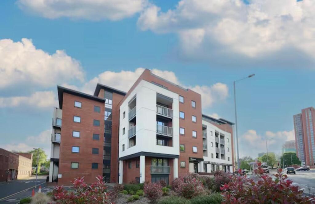 Main image of property: The Quadrant, Birmingham B1