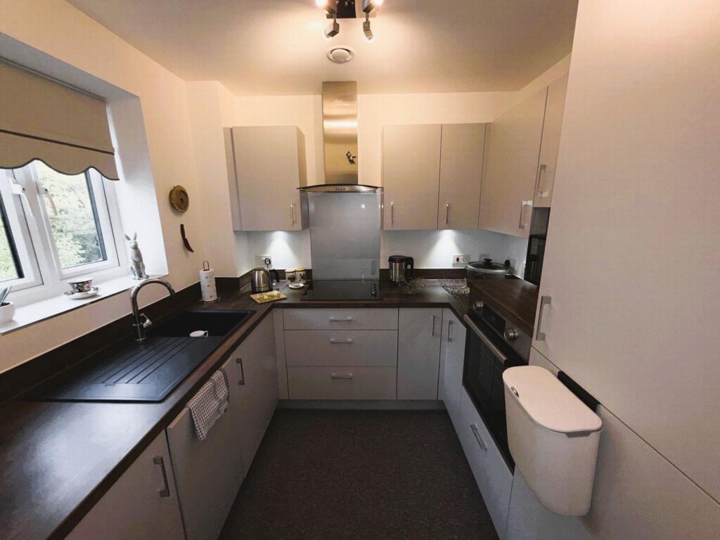 Eagle Way, Martlesham Heath, IP5 photo 3