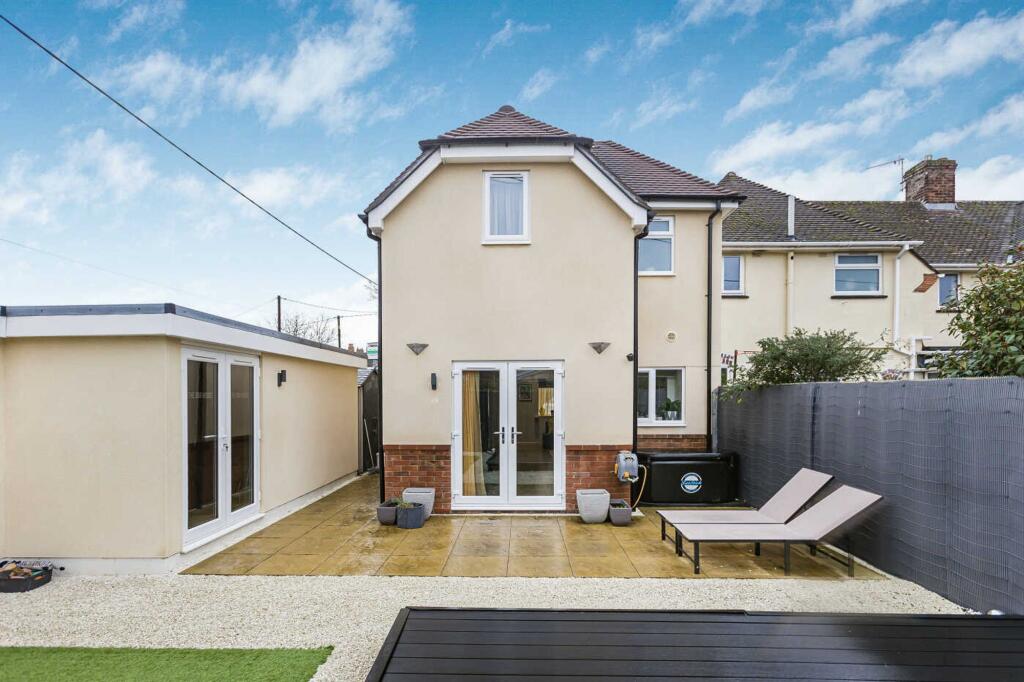 Main image of property: Stonhouse Crescent, Radley, OX14