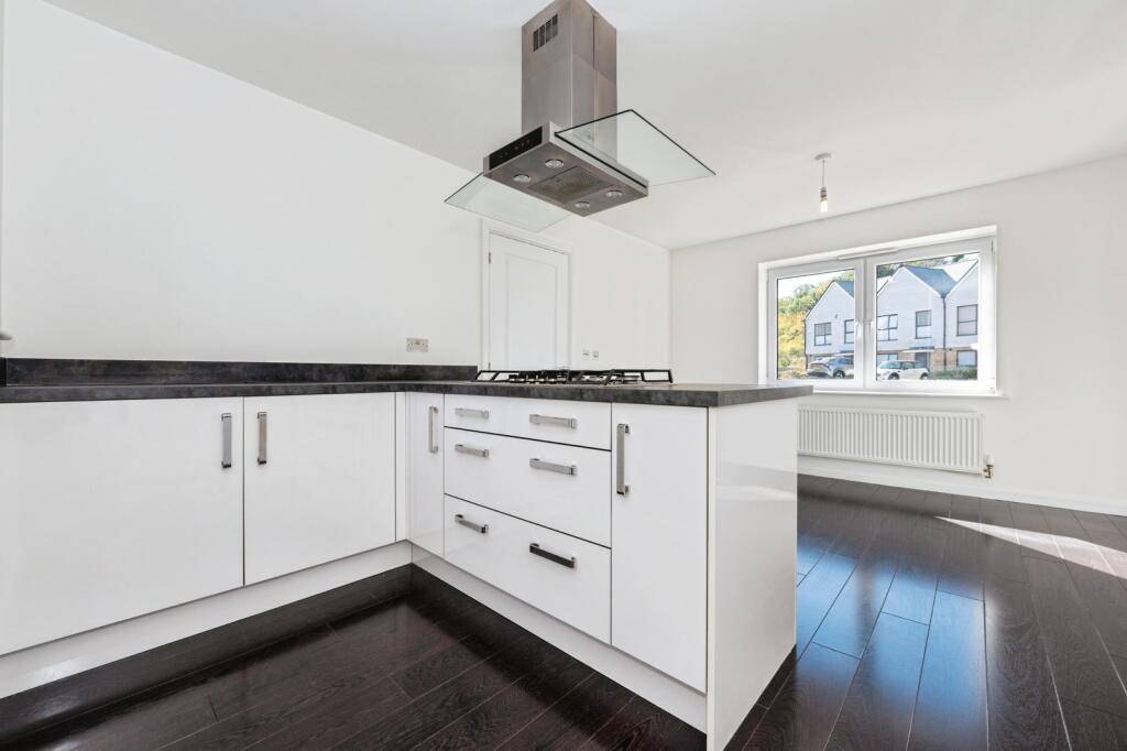 House in Dartford, St Clements Lakes, Stone - View 4
