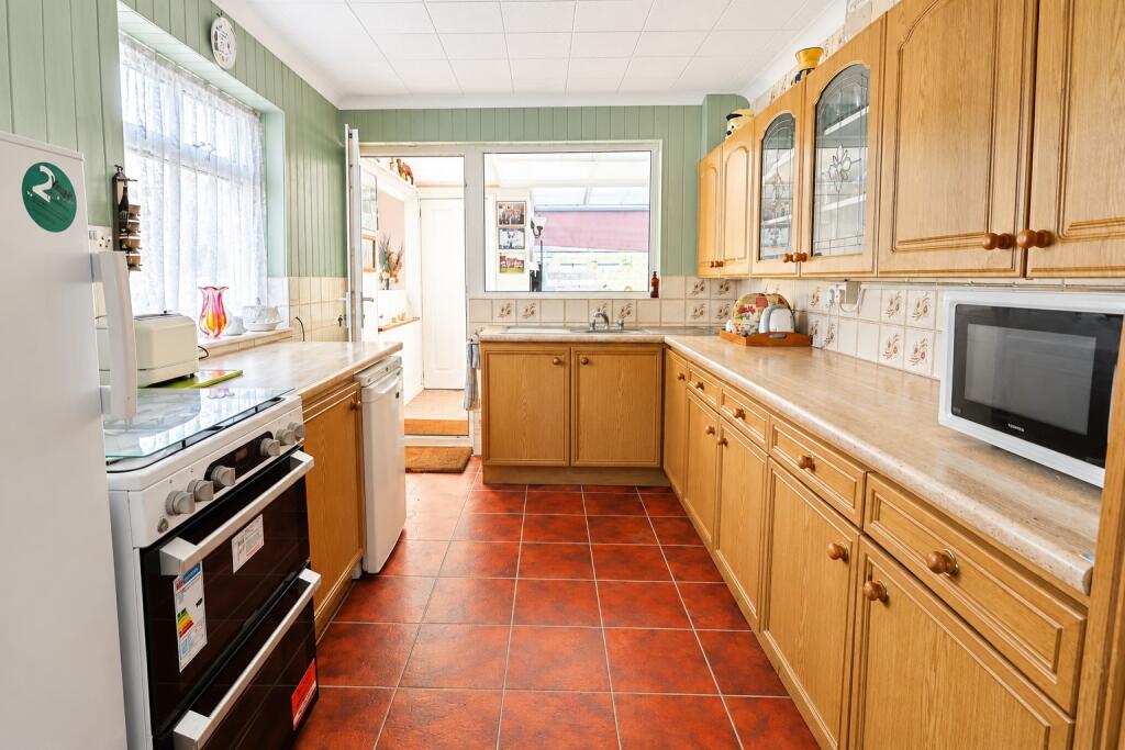 House in Luton - More
