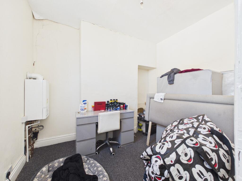 House in Hull, Kingston upon Hull - More