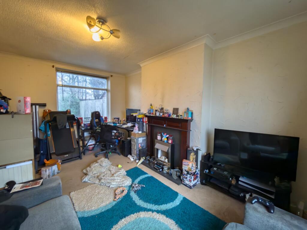 37 Redcar Road photo 3