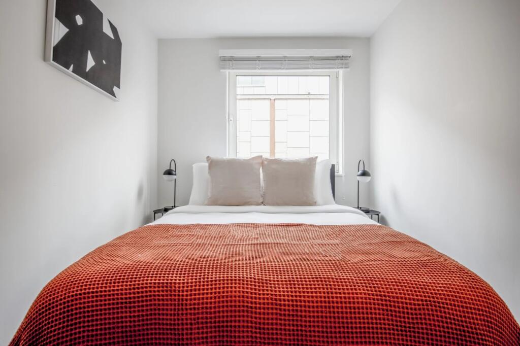 Apartment in London - View 5