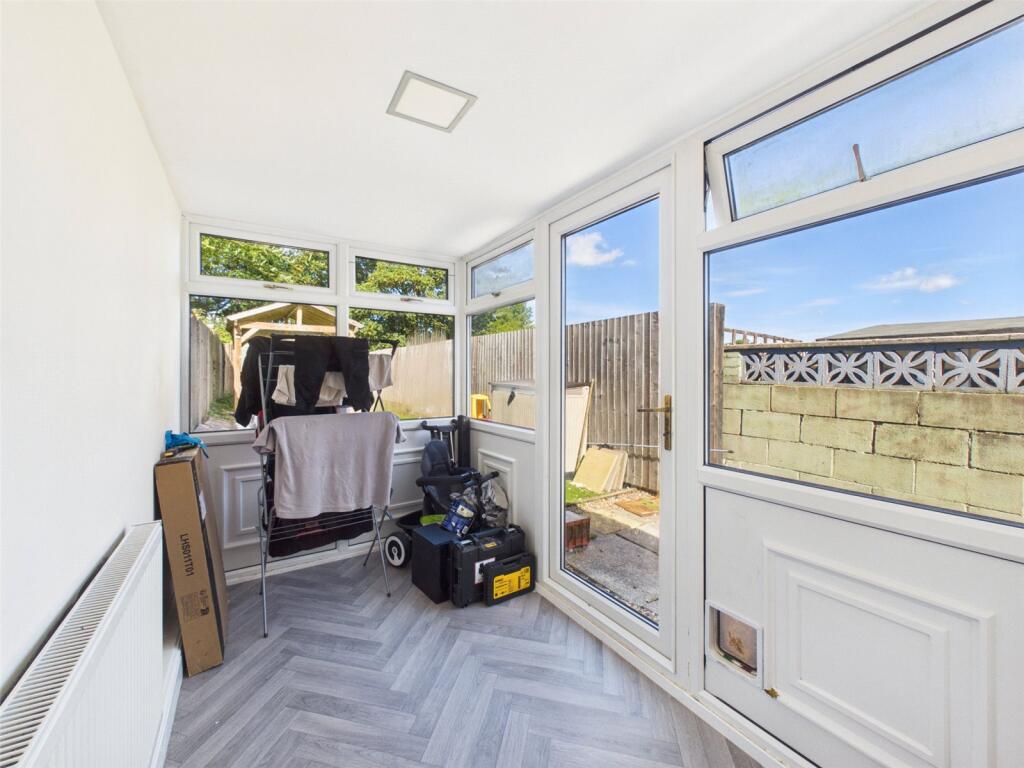 House in Amber Valley, Heanor and Loscoe CP - More