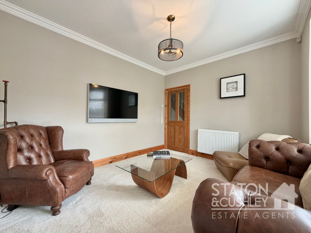 Perlethorpe Avenue, Mansfield, NG19 photo 4