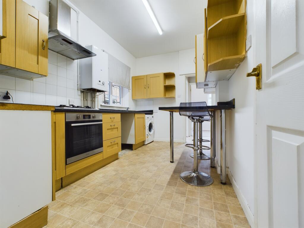Apartment in Reading - More
