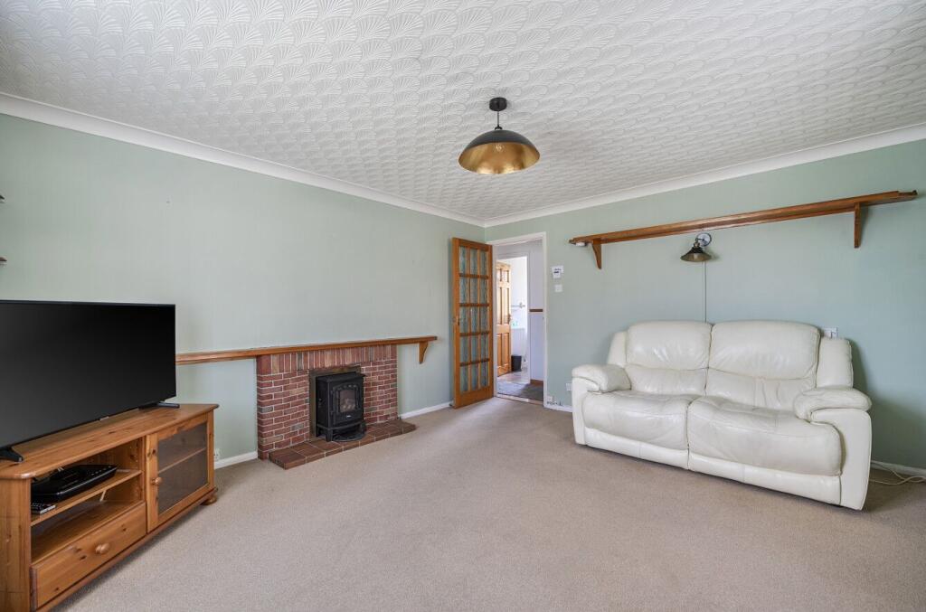 Main image of property: Retreat Close, Kingsbridge