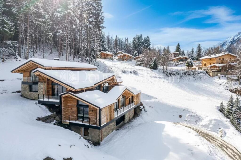 Main image of property: Rhone Alps, Haute-Savoie, Chamonix