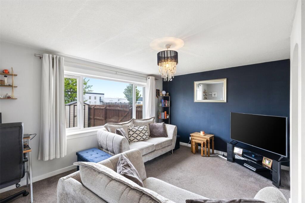 10 Shuna Court, Perth, Perth and Kinross, PH1 - View 3