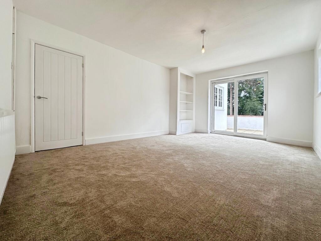 House in Guildford - View 5