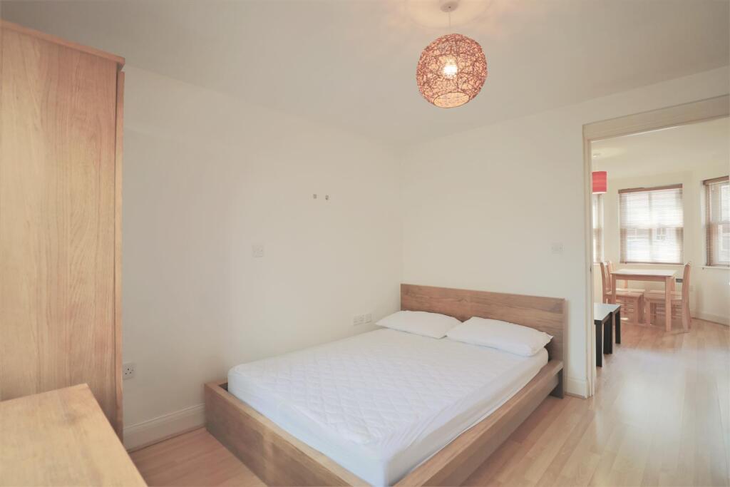 Apartment in Oxford, St Clement's, East Oxford - View 5